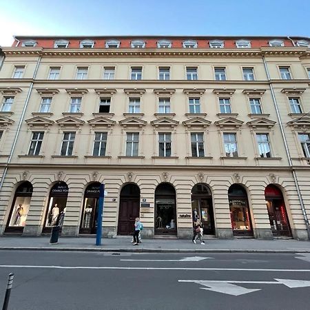Art Deco Downtown Heritage Apartment Zagabria Esterno foto